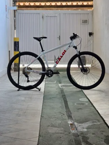 Caloi Expert | Shimano Deore | RockShox | Aro 29