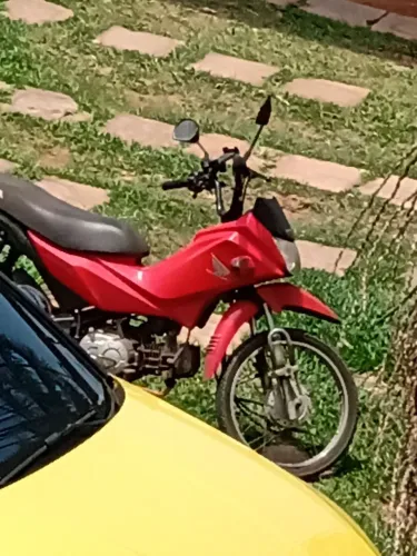 Estou vendendo está moto