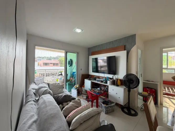 Apartamento Semimobiliado 2 vagas cobertas locação!!