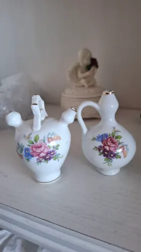Duas miniaturas em porcelana, Vista Alegre