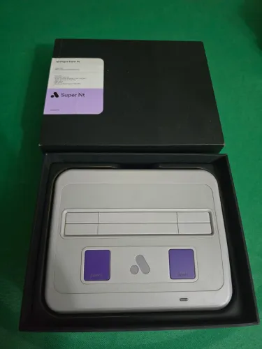 Analogue Super NT