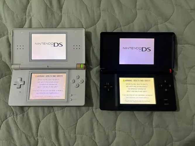Nintendo DS Lite - 2 unidades