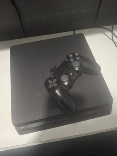 playstation 4 slim