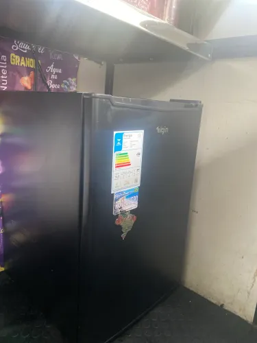 Frigobar novo 127 v