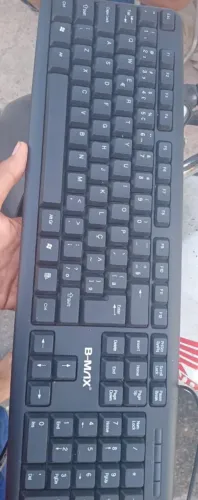 Teclado USB seminovo novo