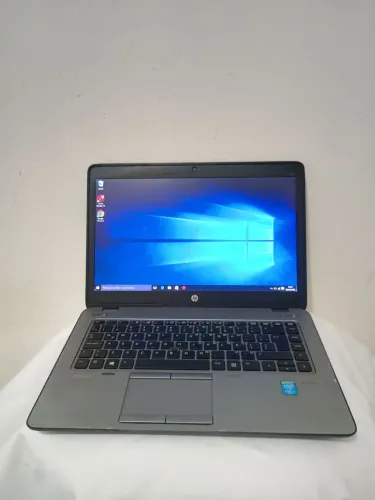 Notebook Hp i5 de 4° com 8gb de memória RAM 