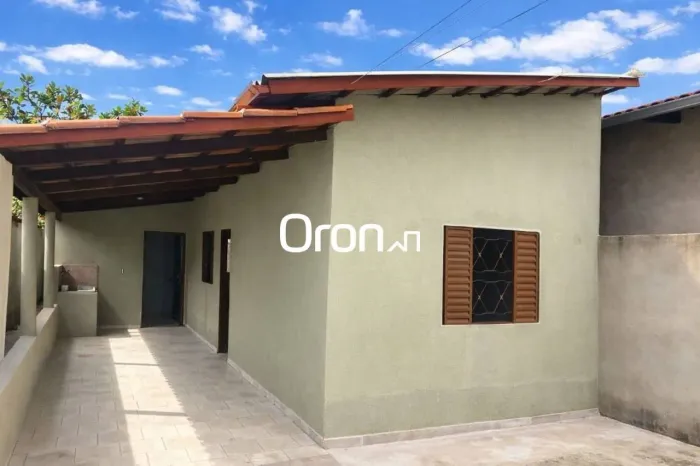 Casa com 6 dormitórios à venda, 210 m² por R$ 450.000,00 - São Francisco - Goiânia/GO