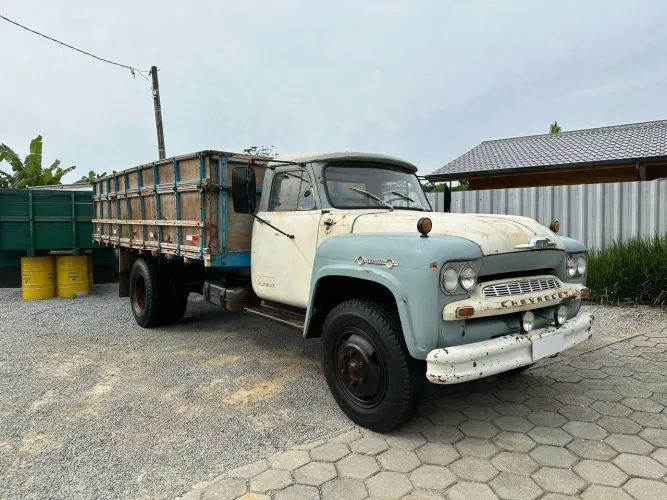 Chevrolet C-10 de Luxe 2.5/4.1 1960
