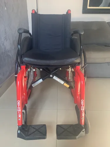 Cadeira de Rodas Ortomix Dinâmica Lite- Excelente estado