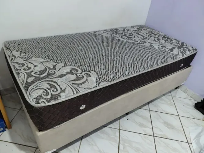 VENDO CAMA BOX SOLTEIRO + COLCHÃO