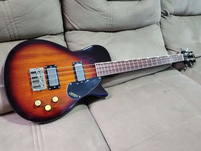 Baixo Gretsch Short Scale Streamliner Jetclub + Bag Luxo Sire ( N fender, Ibanez, squier)