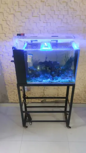 AQUÁRIO MARINHO 90 LITROS