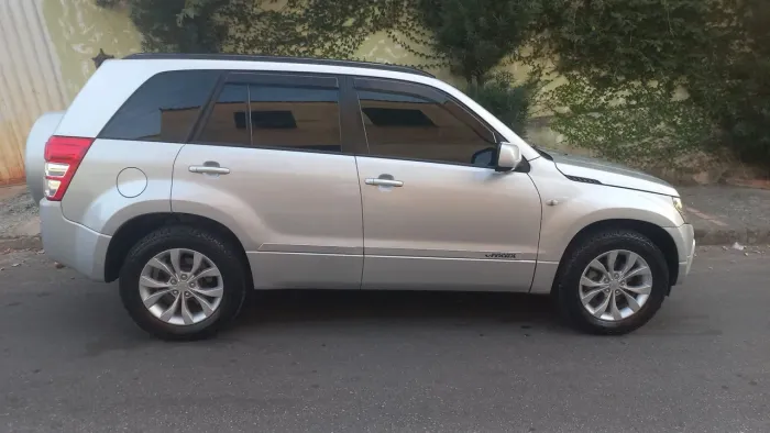 Suzuki Grand Vitara 2.0 16V 4x2/4x4 5P Aut. 2012
