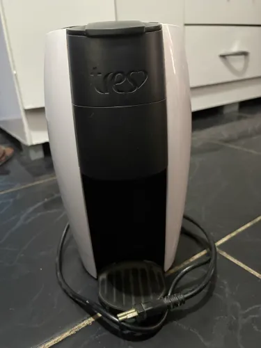 Maquina de café expresso Lov 3 Corações 