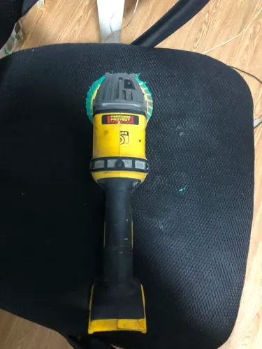 Esmerilhadeira dewalt