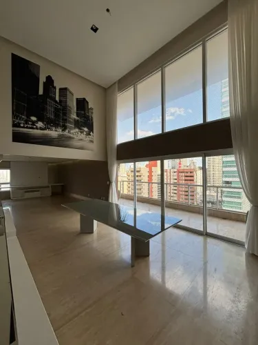 Duplex para aluguel tem 255 metros quadrados com 3 quartos em Setor Bueno - Goiânia - GO