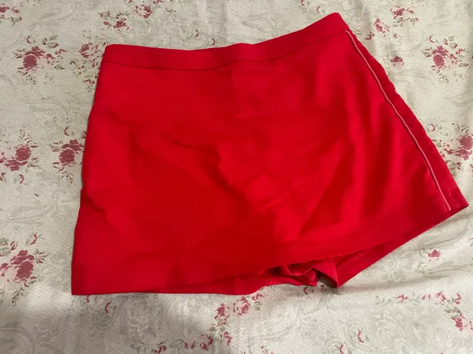 Short saia C&A TAM 40