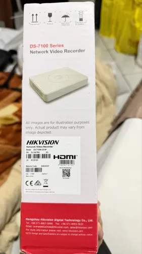 NVR HIKVISION DS-7108NI-q1/8p POE novo