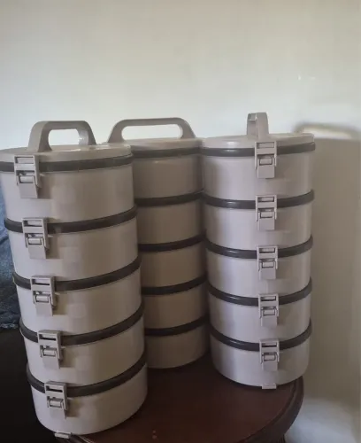 Vendo 3 jogos de marmita