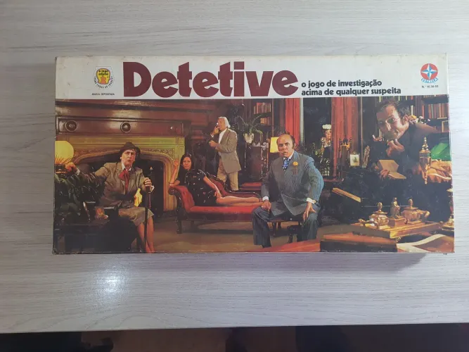 Edição antiga do jogo de tabuleiro Detevive