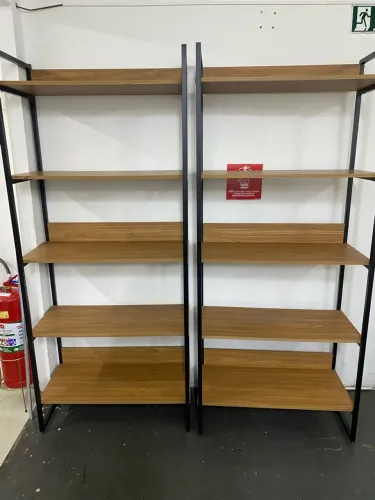 Prateleira madeira 200 cada uma