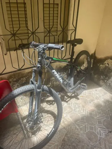Vendo bike aro 29 Quadro Rava