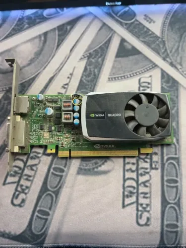 Placa de Vídeo NVIDIA Quadro 600 1GB DDR3 128 Bits