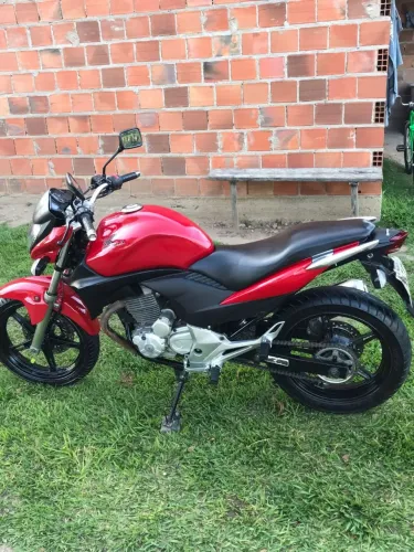 moto zera revistada completa em perfeito estado 