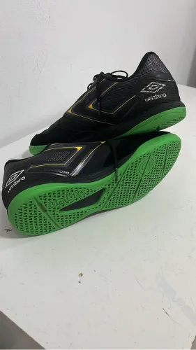 Chuteira umbro Pro 5 bump club versão limitada (BR Futsal verde)