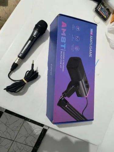 Microfone Dinâmico Gamer Fifine, RGB, Cardióide, USB Tipo-C e XLR, Anti-Ruído