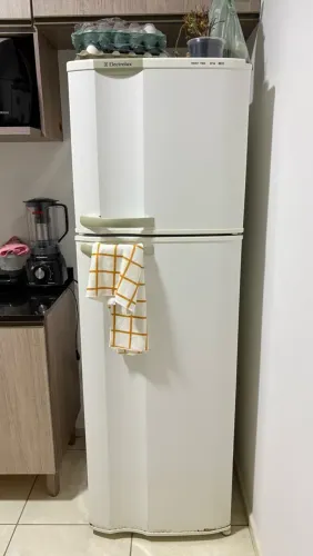 GELADEIRA