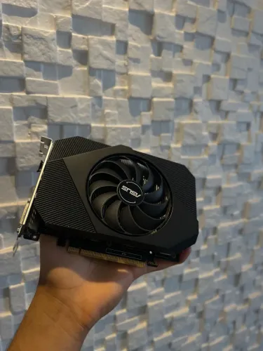 Placa de Vídeo NVIDIA GeForce GTX 1650 ASUS