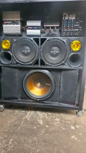 Vendo caixa de som