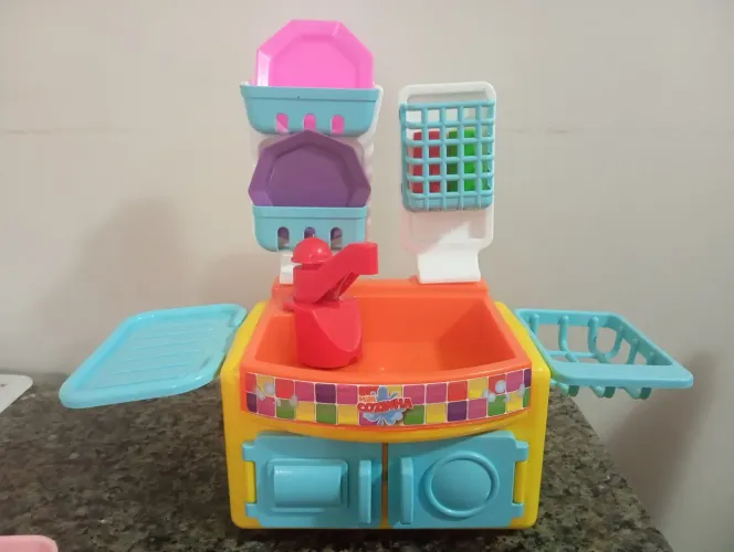 Mini cozinha/pia infantil 