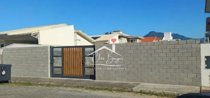 Terreno 360m² no Centro de Palhoça - SC, 549.000,00