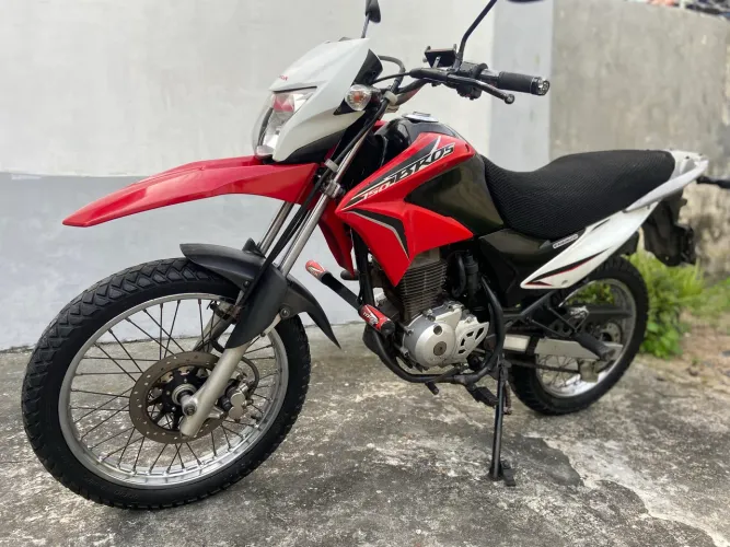 Honda NXR 150 Bros ESD MIX 2014 - Vermelha (Completa, Flex e Muito Conservada)
