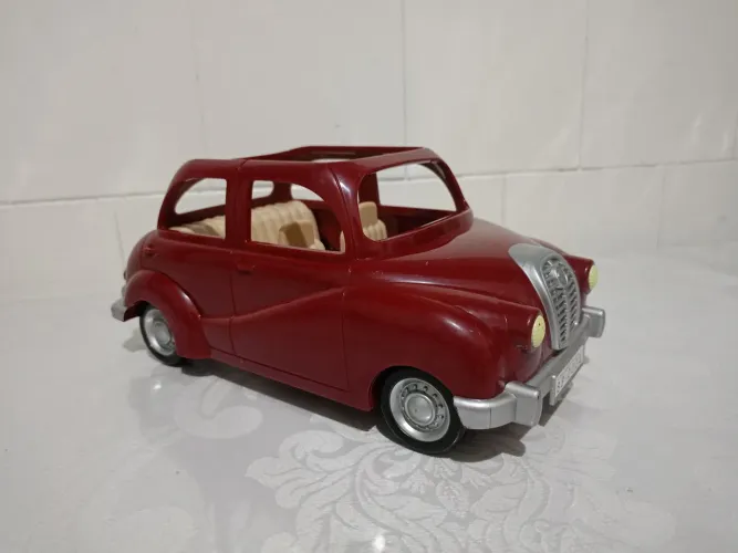 Carro Sedan / Cherry Cruiser - Sylvanian Families (Epoch)