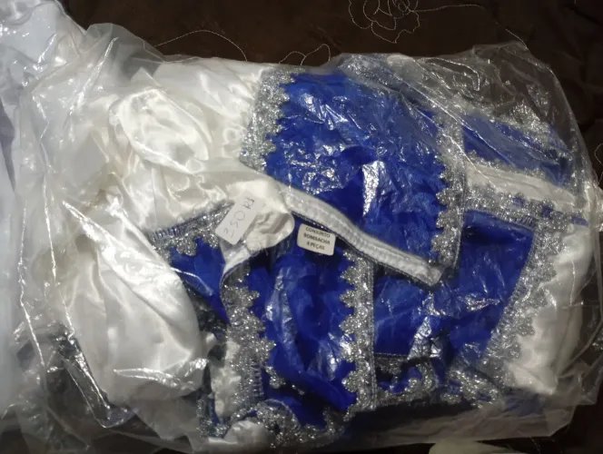 Roupas e acessórios religiosos