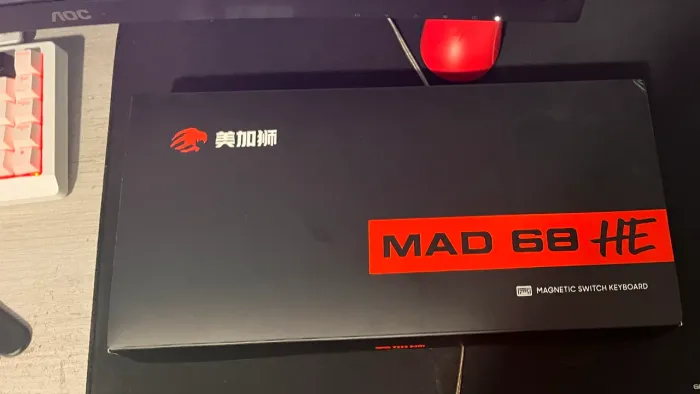 Teclado Magnético MadLions Mad68 HE