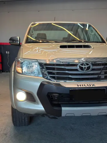 Toyota Hilux CD SRV D4-d 4X4 3.0 TDI Diesel AUT 2013