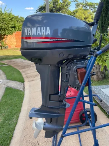 Motor de Popa Yamaha 15HP