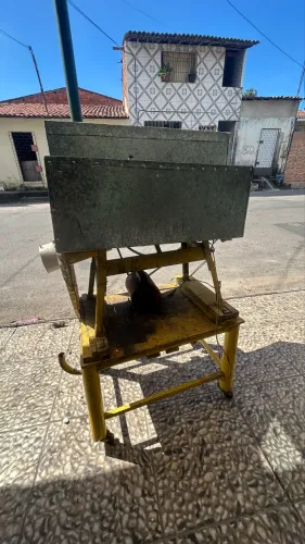 Engenhoca Moedor de cana + Estrutura