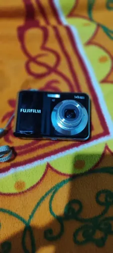 camera fotográfica Fujifilm somente a câmera 