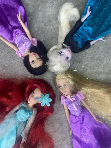 Mini Boneca Ariel , Elsa, Rapunzel, Branca Disney Parks Princesas Set