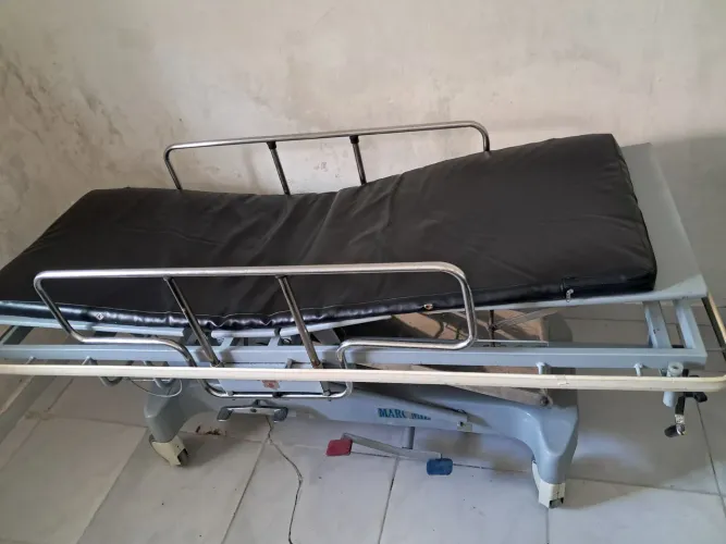 Cama hospitalar