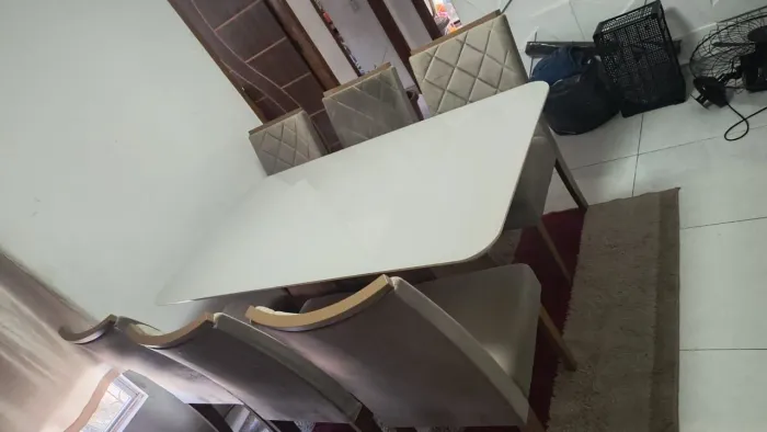 Mesa nova oportunidade comprada por 4500
