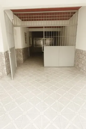 VENDA DE CASA MESQUITA BNH. 