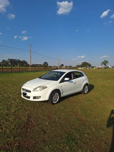 Fiat Bravo Essence 1.8 Flex 16V 5P 2012