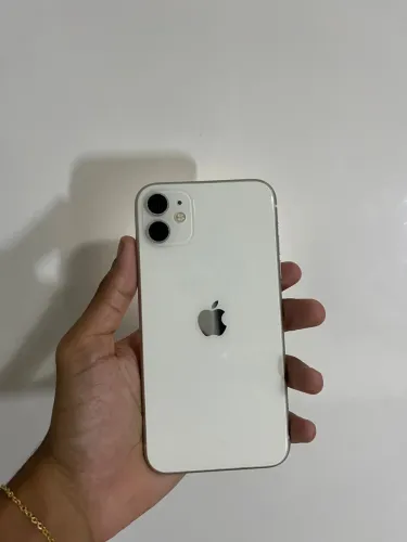 iPhone 11 excelente 