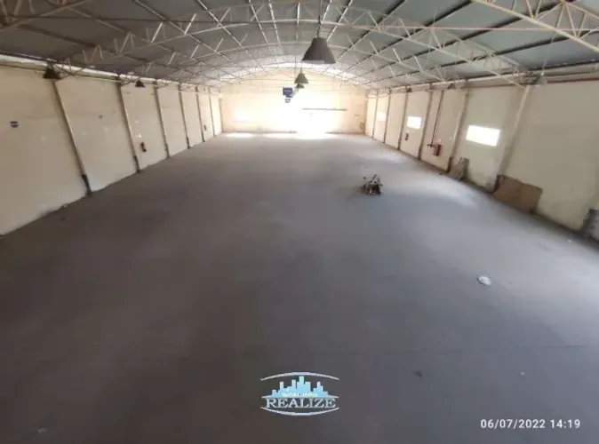 Código 4791 - Aluga galpão no bairro Distrito Industrial, em Santana do Paraíso, 2.000m² d